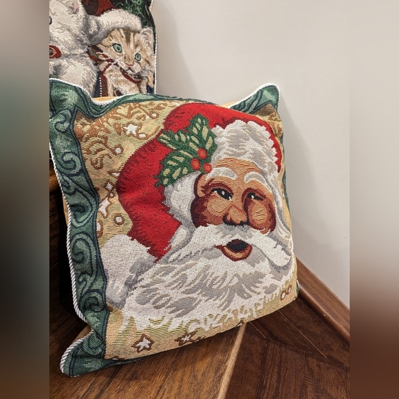 Vintage Hallmark Christmas throw pillows Kittens & Santa zip off shams 1… - Picture 4 of 4
